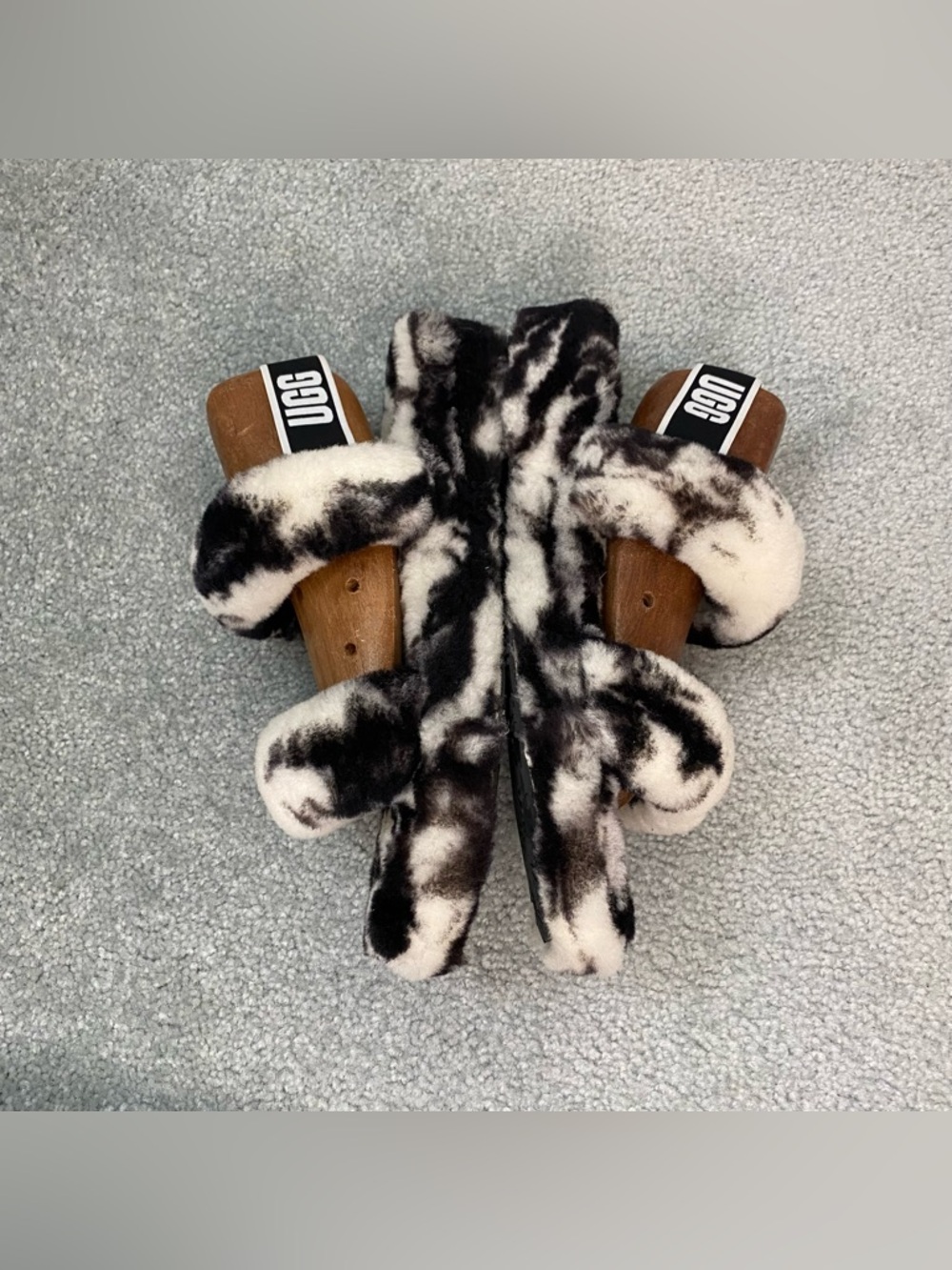 Ugg Womens OH Yeah Marble Print Fuzzy Slippers Comfy Casual Size 10 - Picture 3 of 7